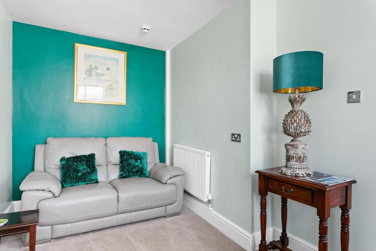 Отель Southbank Town House Торки Экстерьер фото
